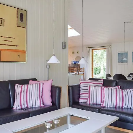 Holiday home With Fireplace 7